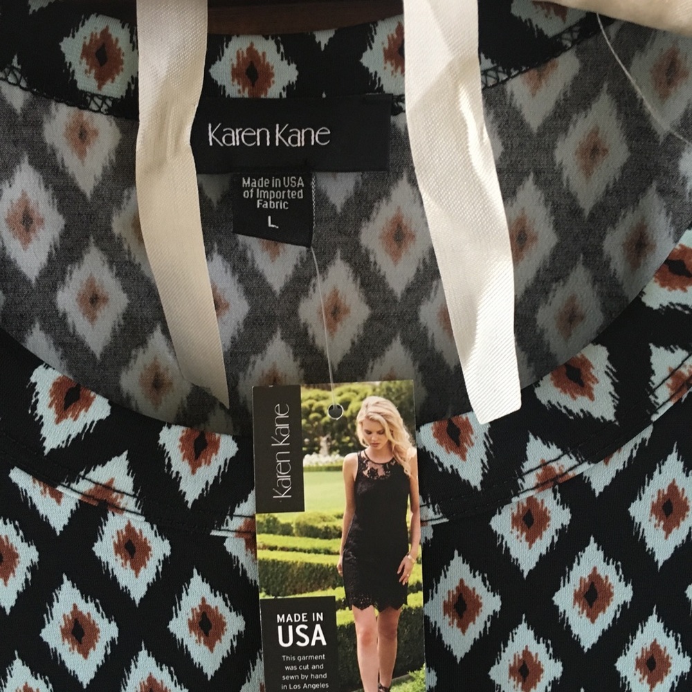 Women’s top. Karen Kane